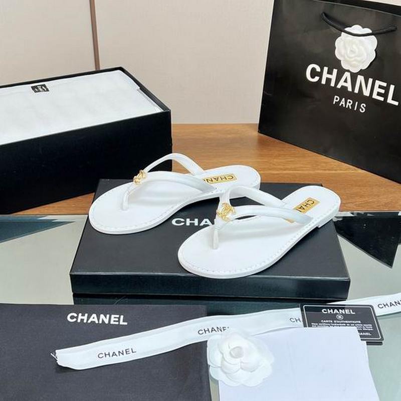 Chanel Women's Slippers 176